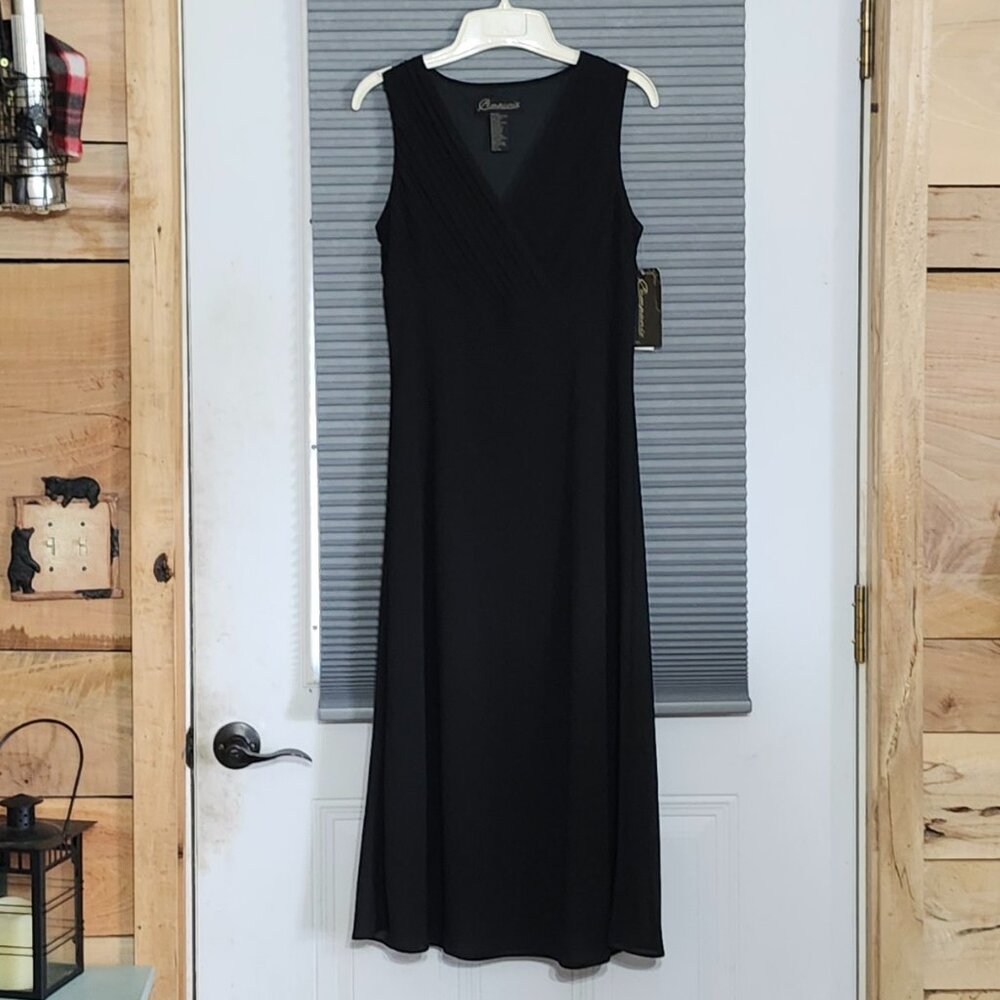 NWT Componix womans lined black dress   size 6